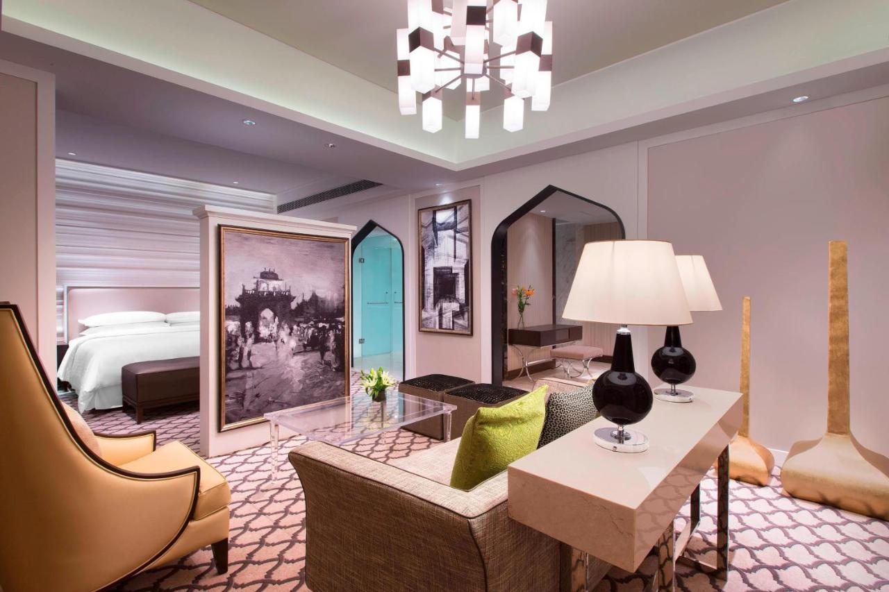 เชราตัน ไฮเดอราบาด โฮเต็ล Hotel ไฮเดอราบัด ภายนอก รูปภาพ