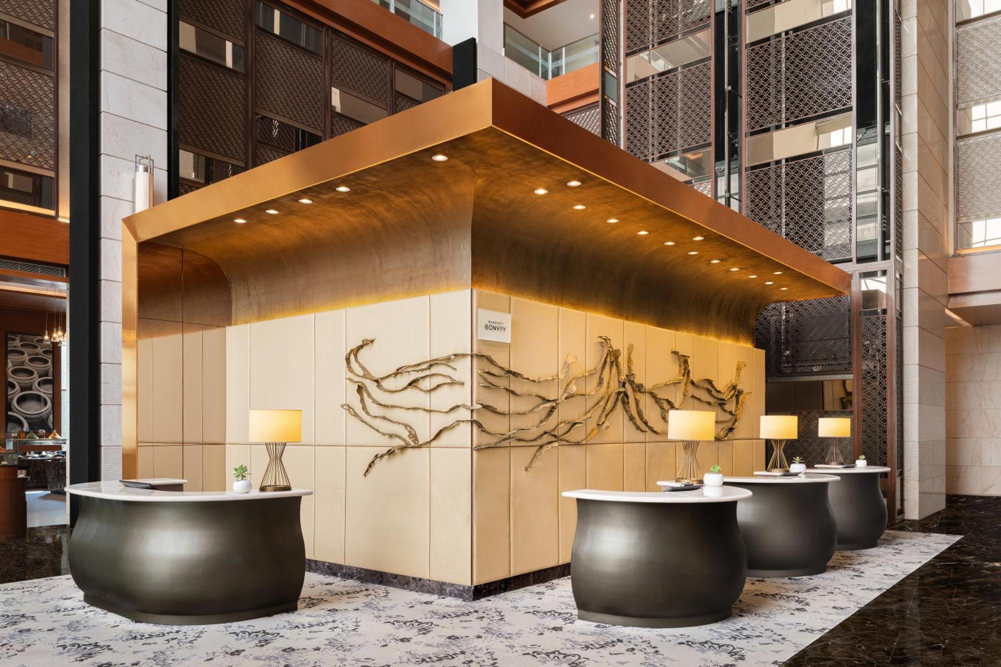 เชราตัน ไฮเดอราบาด โฮเต็ล Hotel ไฮเดอราบัด ภายนอก รูปภาพ