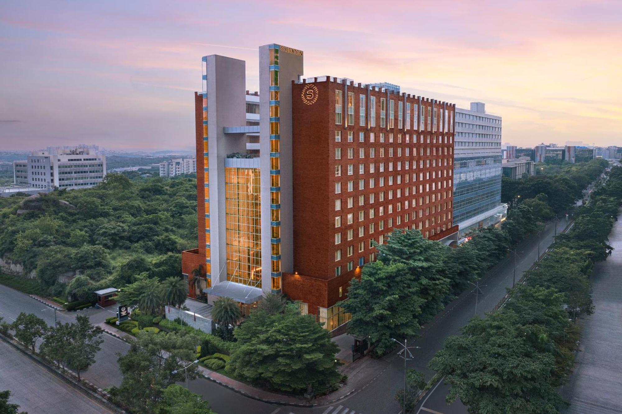 เชราตัน ไฮเดอราบาด โฮเต็ล Hotel ไฮเดอราบัด ภายนอก รูปภาพ